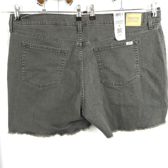 NWT Signature Levi Strauss Womens 26 Gray Heritage High-Rise Fray Hem Shorts - Picture 3 of 8
